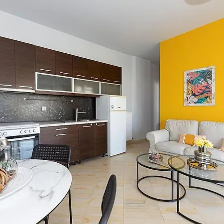 Apartment Steps From The Sea Modern Apartment! Gazi