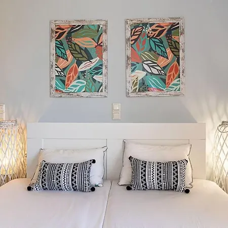 Steps From The Sea Modern Apartment! Gazi